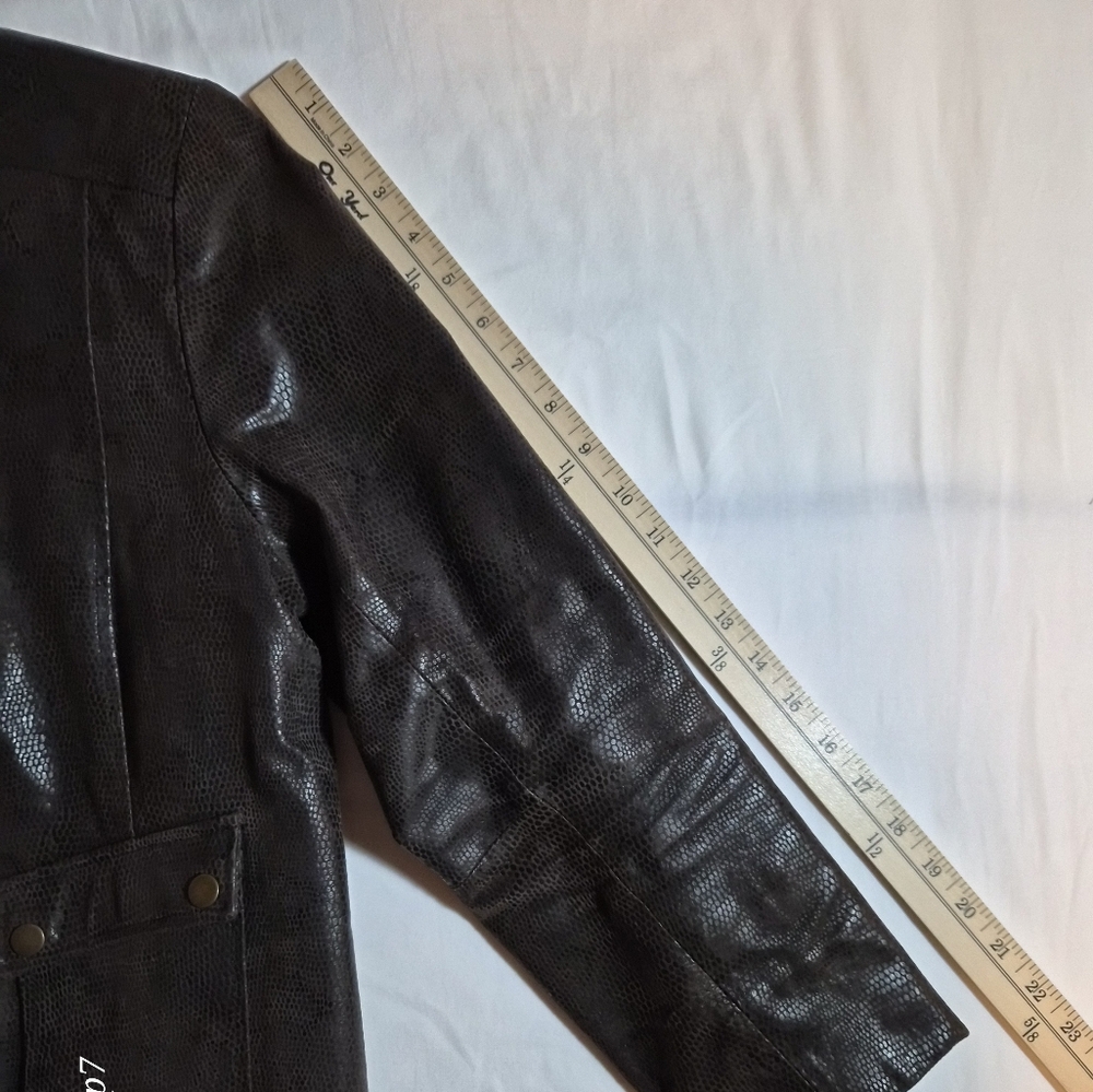 Alfani Petite Large Genuine Leather Snakeskin Jacket - Picture 7 of 7